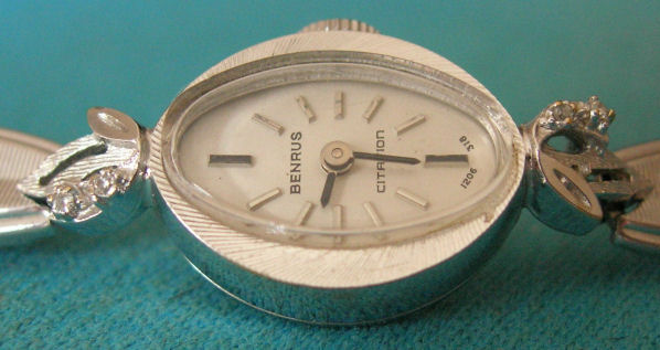 Benrus ladies watch front face pic