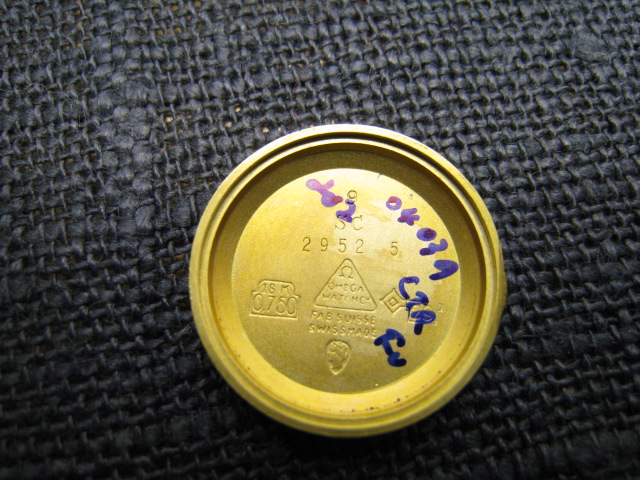 indise of back of watch details