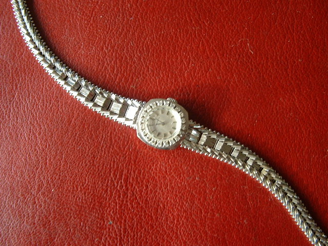 Zenith Ladies 18k White Gold Watch