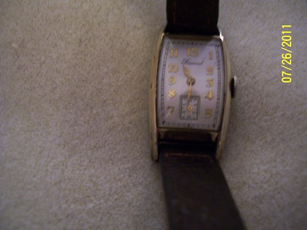 picture of record watch